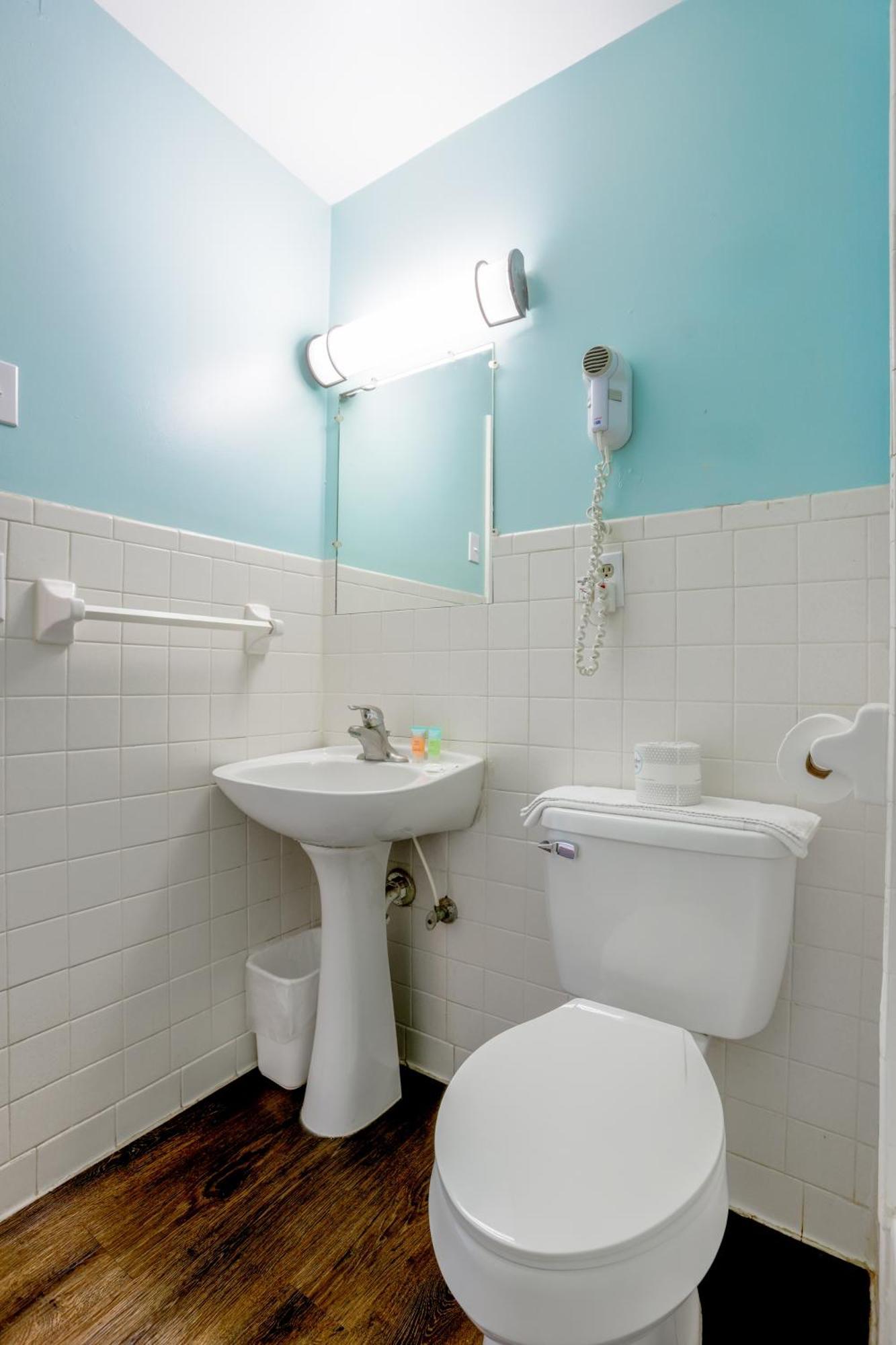 Relax Inn By Oyo Natural Bridge I-81 מראה חיצוני תמונה