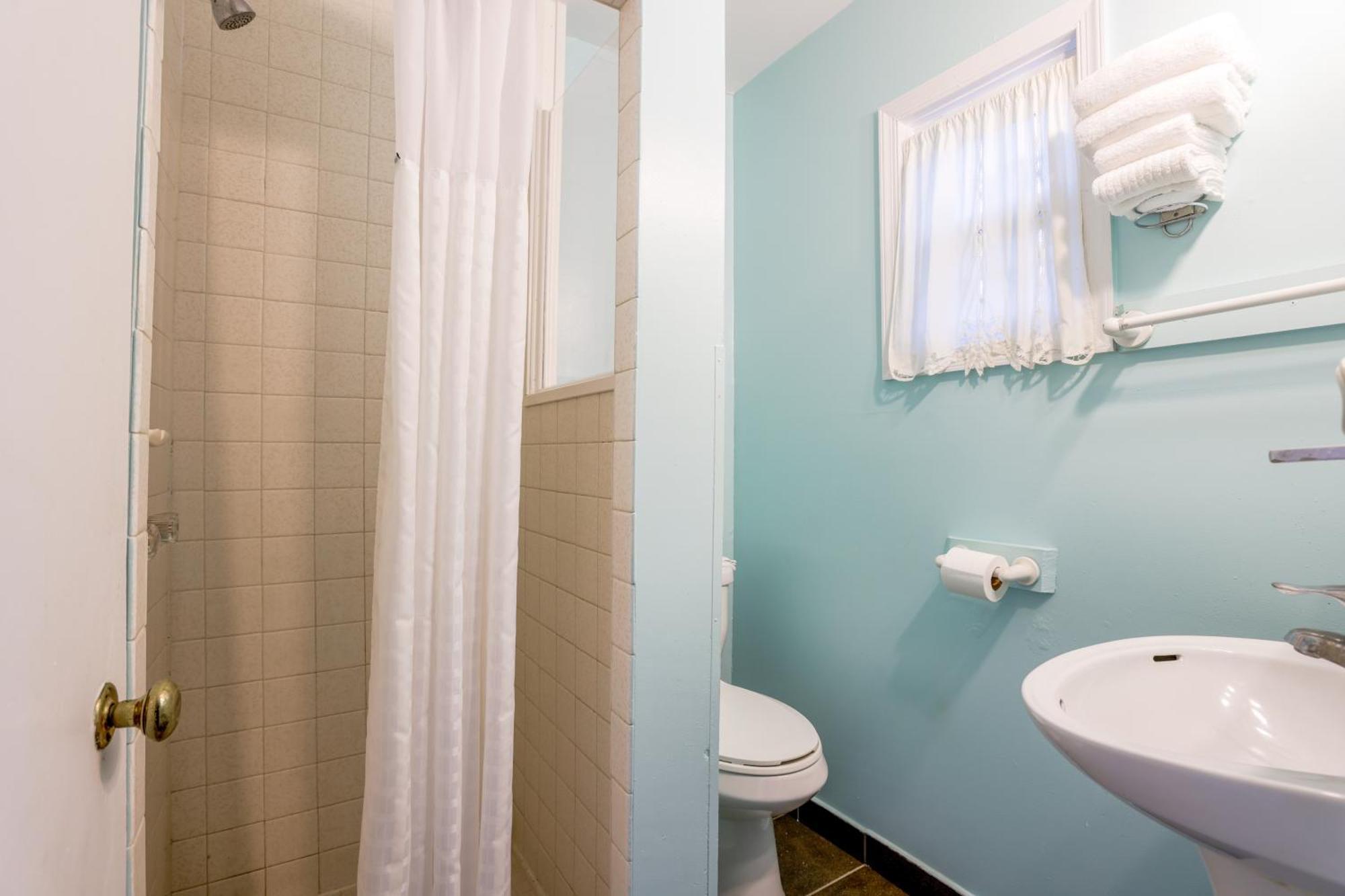 Relax Inn By Oyo Natural Bridge I-81 מראה חיצוני תמונה