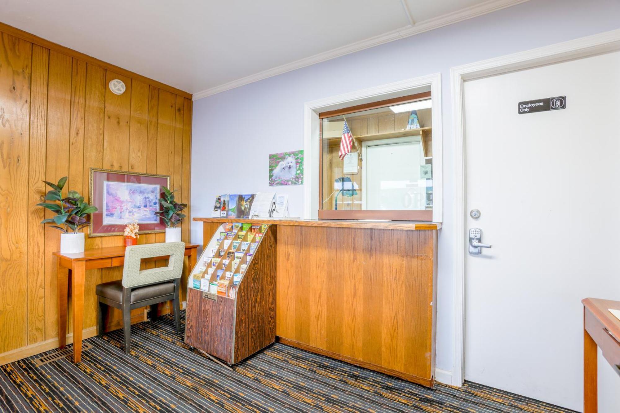 Relax Inn By Oyo Natural Bridge I-81 מראה חיצוני תמונה