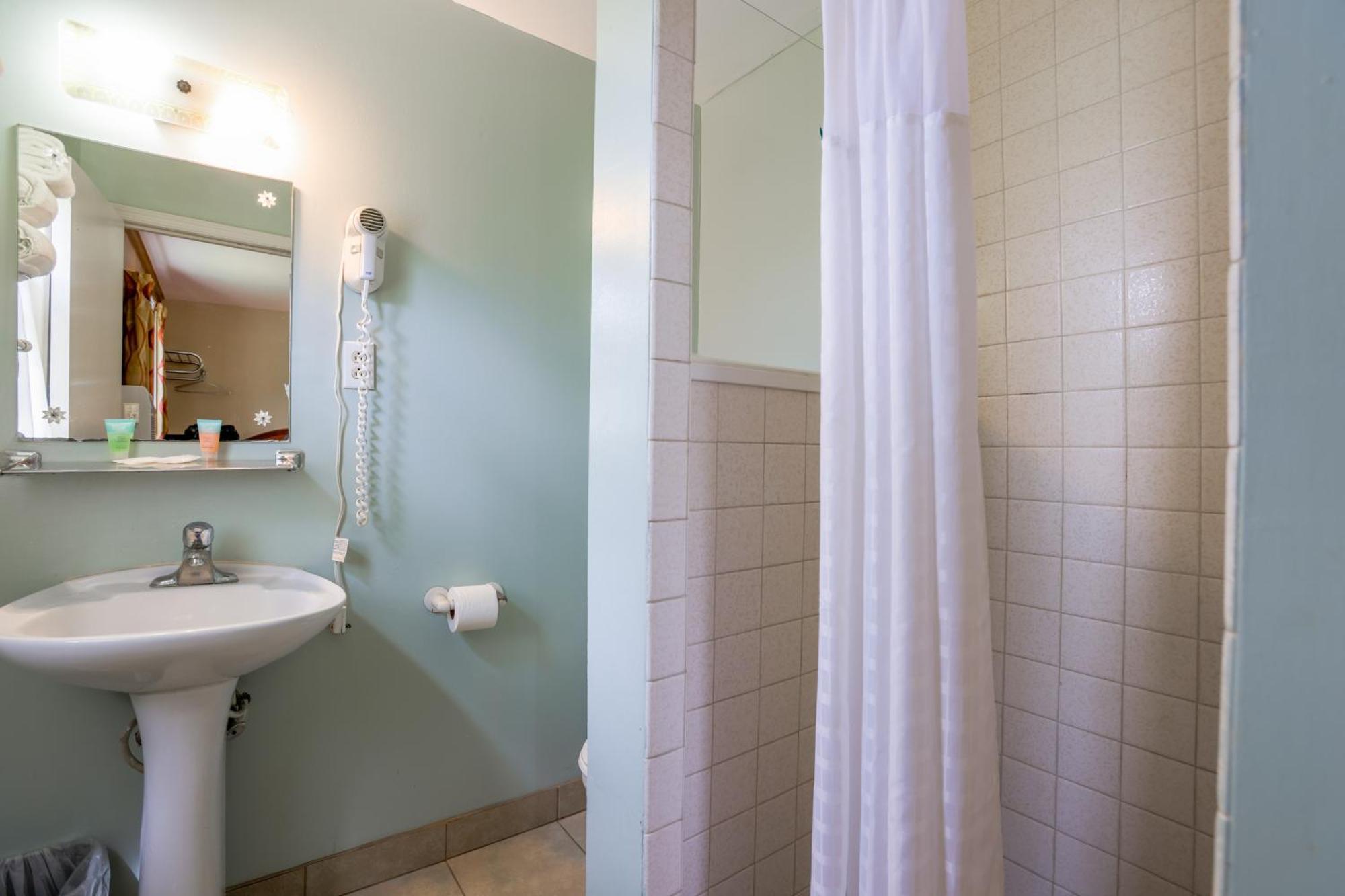 Relax Inn By Oyo Natural Bridge I-81 מראה חיצוני תמונה
